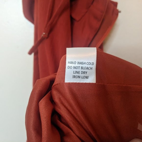 Essue Ruffle Midi Dress Size Small Red/Orange NWOT - Picture 11 of 12